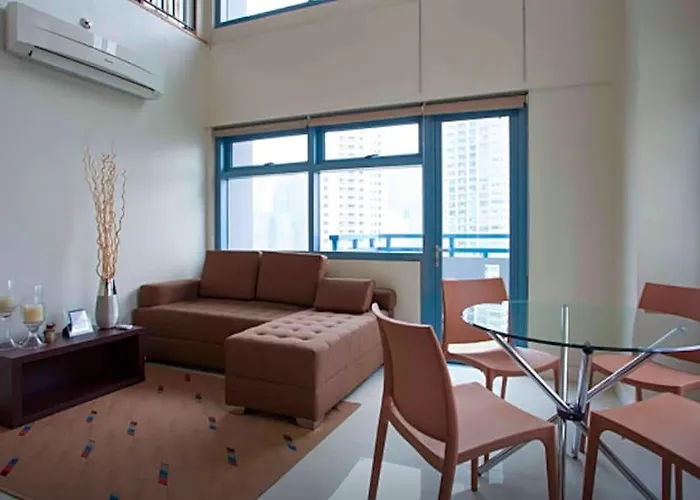 Short Ph - Makati Hotel 2*