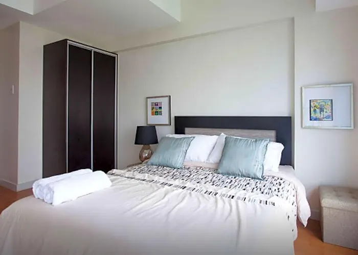 Short Ph - Makati Hotel 2*